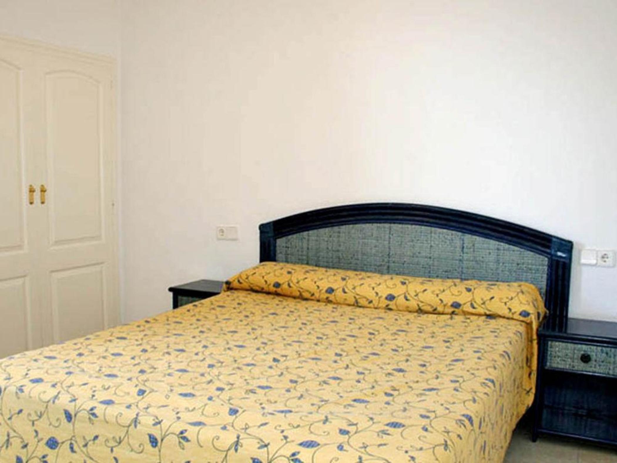 Apartamentos Zafiro Unitursa Калпе Екстериор снимка