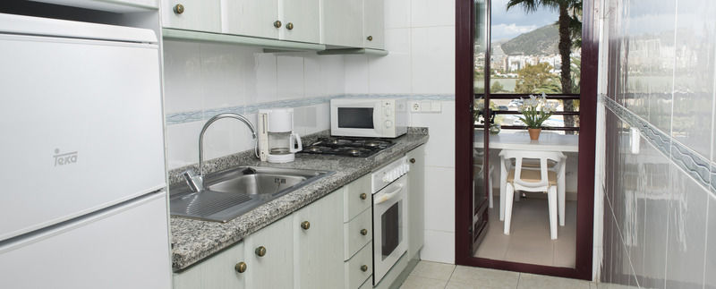 Apartamentos Zafiro Unitursa Калпе Екстериор снимка