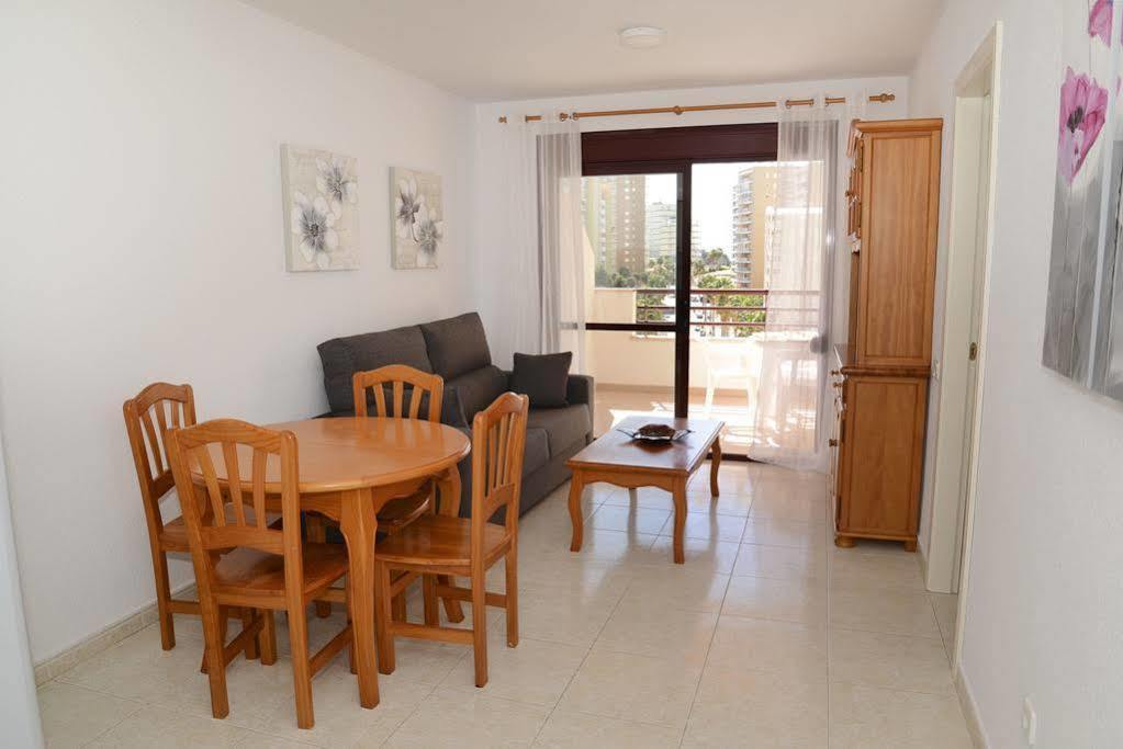 Apartamentos Zafiro Unitursa Калпе Екстериор снимка