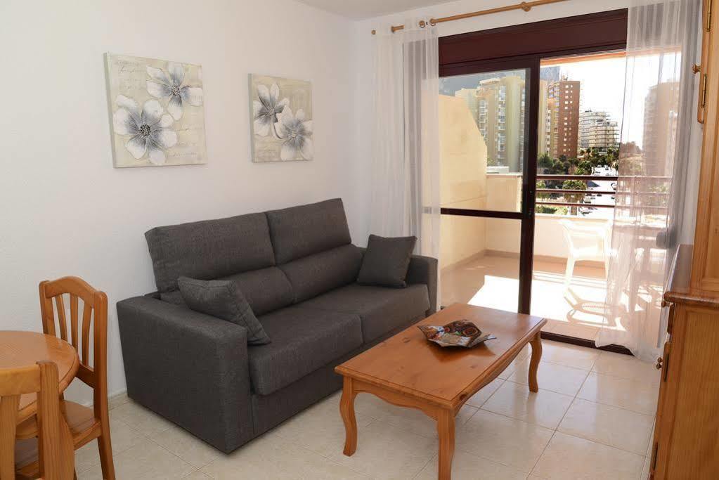 Apartamentos Zafiro Unitursa Калпе Екстериор снимка